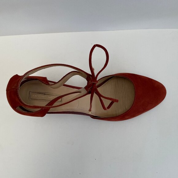 Rust suede pump with ties - Picture 4 of 5